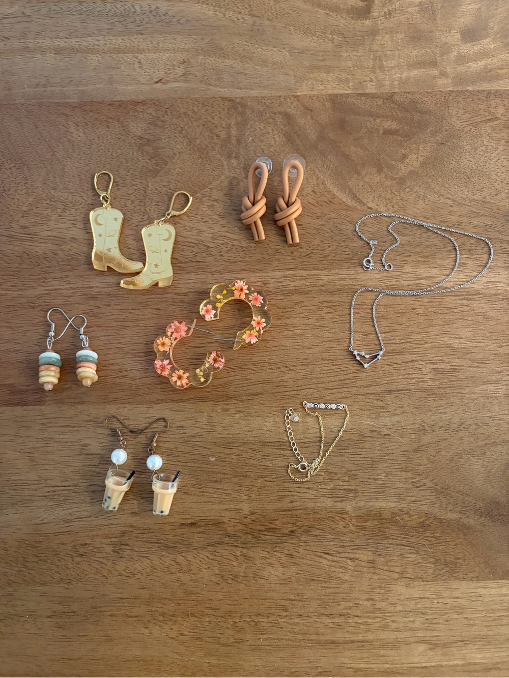 Assorted Jewelry